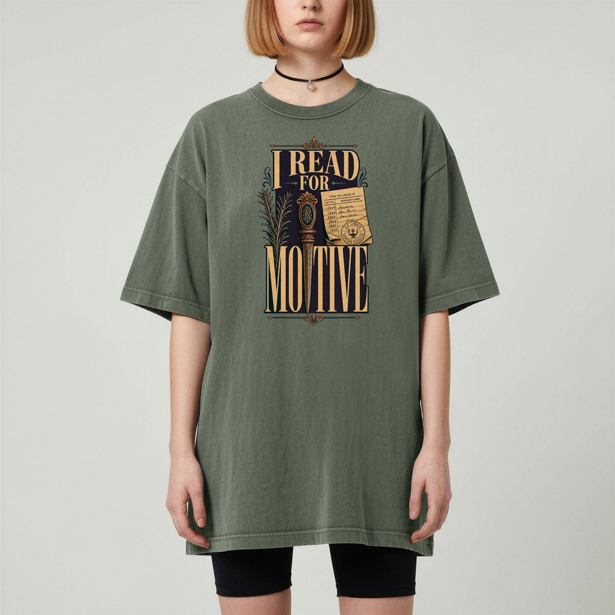 I Read for Motive bookish tee in Moss, worn