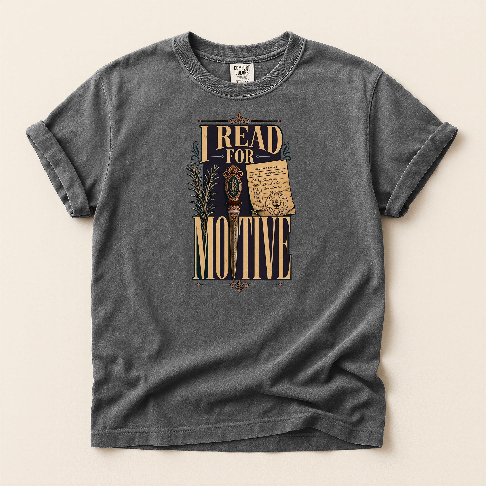 I Read for Motive bookish tee in Pepper, full flat