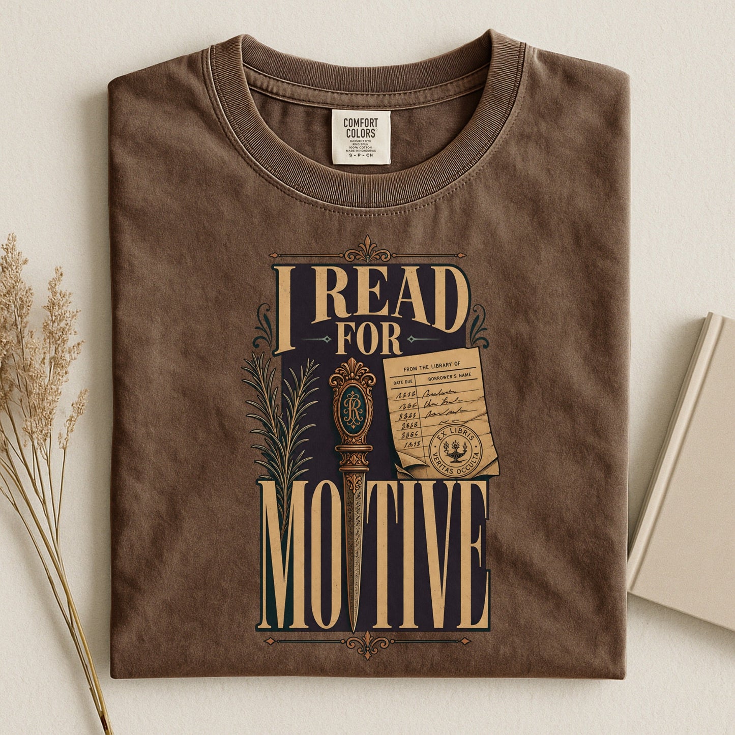 I Read for Motive bookish tee in Espresso, flat lay
