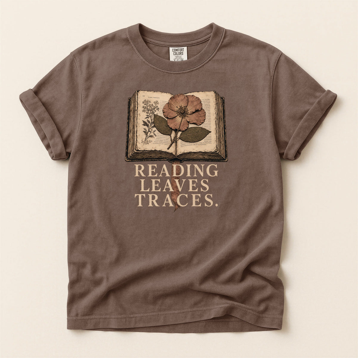 Shelf Love Studio Reading Leaves Traces t-shirt in Espresso, flat
