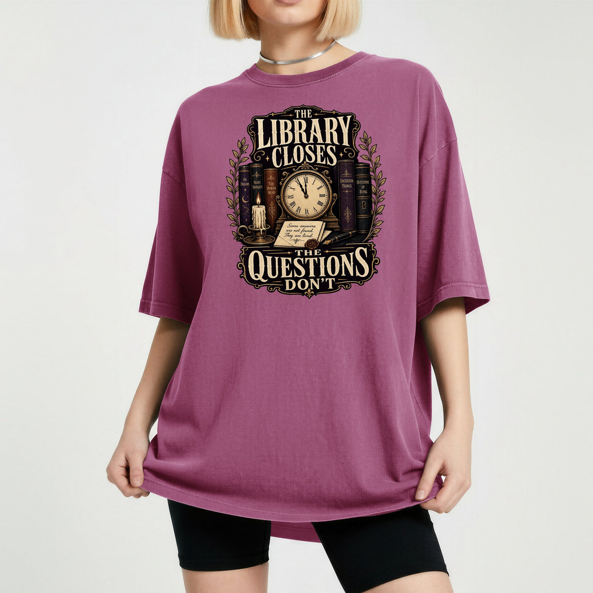 Shelf Love Studio The Library Closes t-shirt in Berry, worn