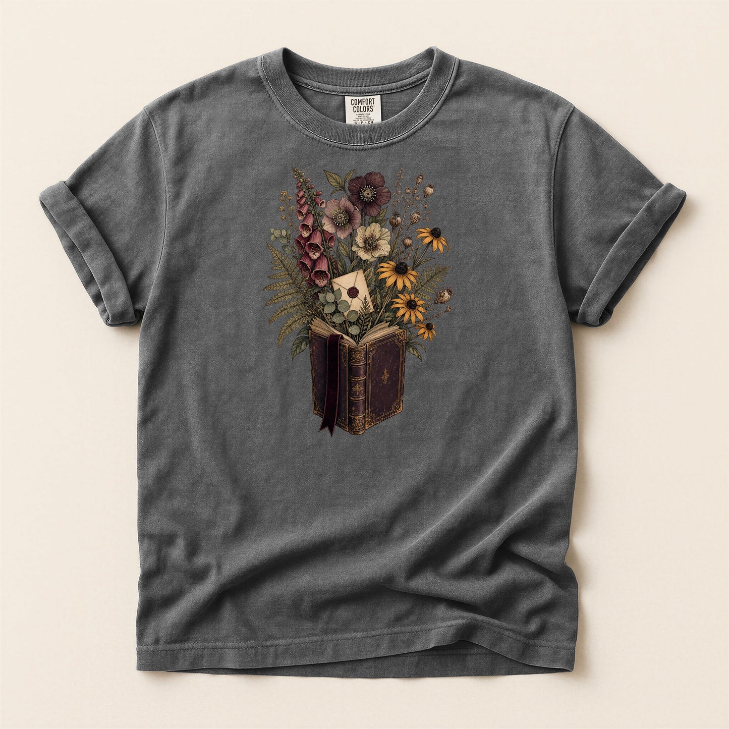 Wildflower Book Bouquet bookish tee in Pepper, full flat